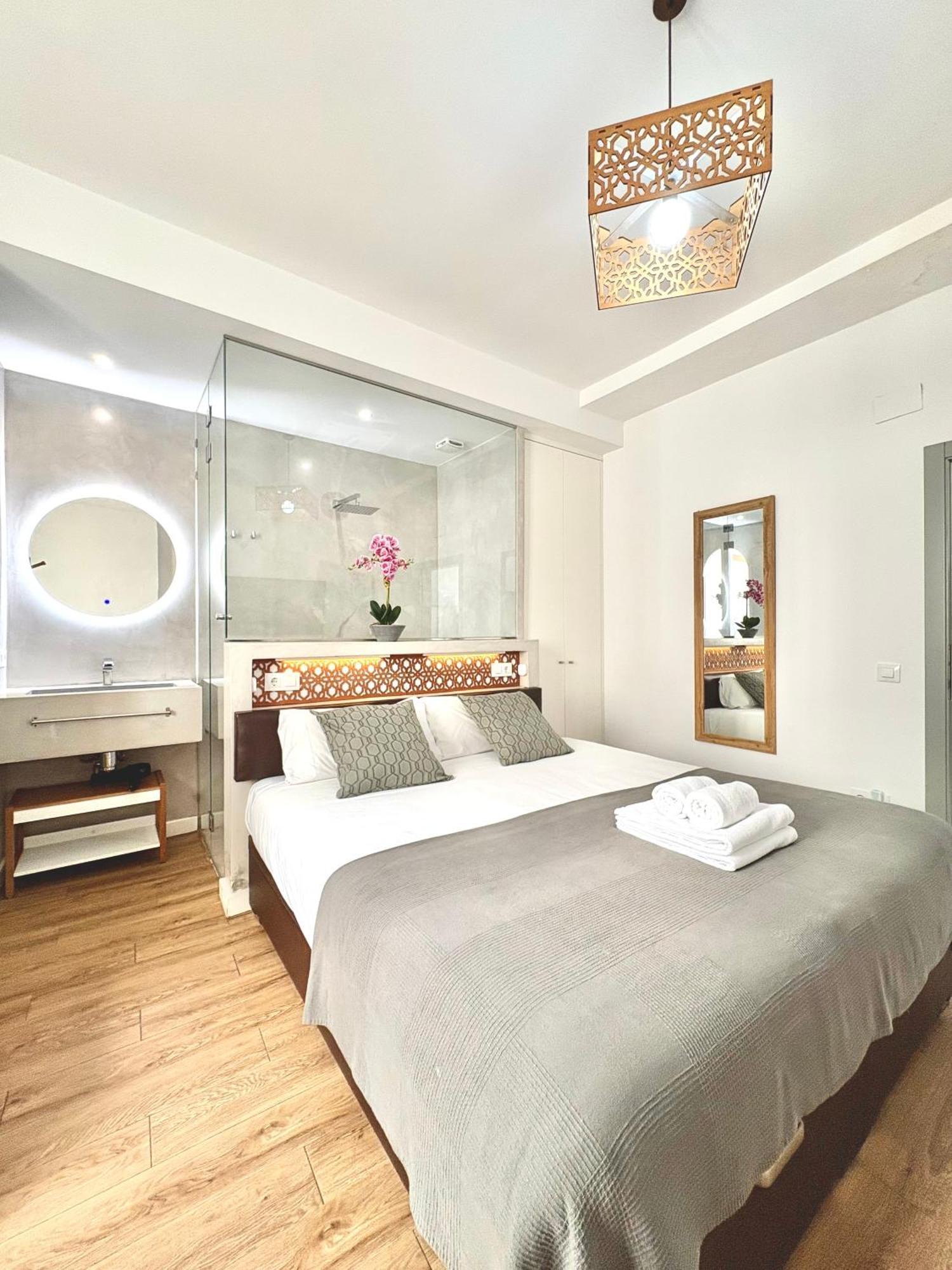 Unique House - Private SPA&Pool -StayInSéville Extérieur photo