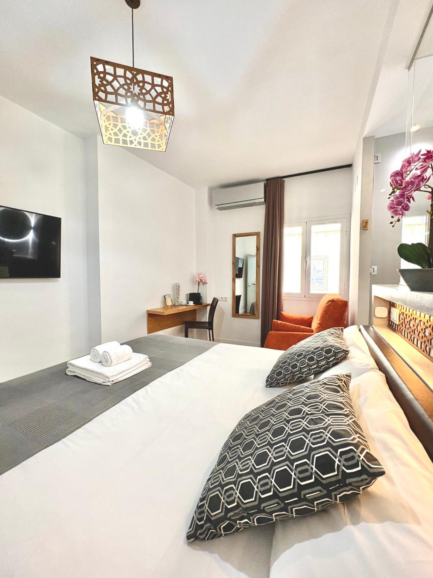 Unique House - Private SPA&Pool -StayInSéville Extérieur photo